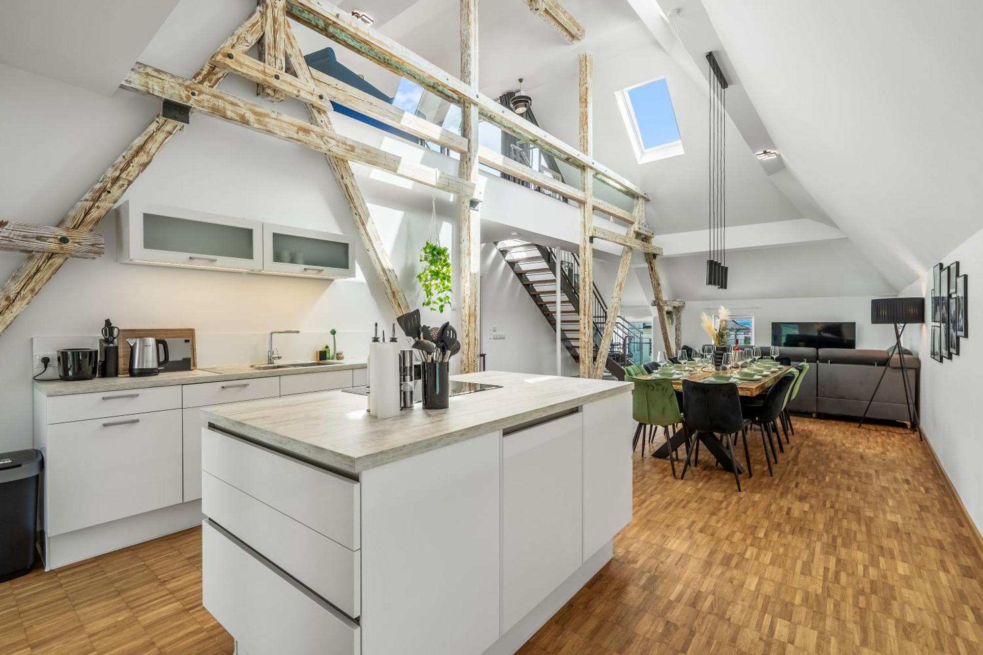 维尔茨堡Dnd Design Loft I 170Qm I Parken I Balkon I Workstation I Netflix I Kaffee I Waschmaschine I Trockner I Xbox I Ausblick公寓 外观 照片